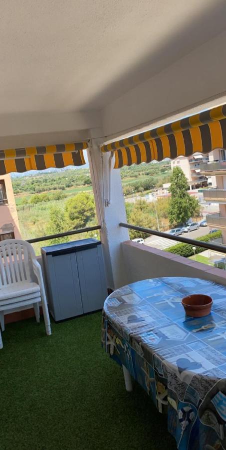 Super Apartamento En Playa De La Pineda Luaran gambar