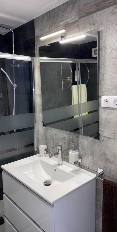 Super Apartamento En Playa De La Pineda Luaran gambar