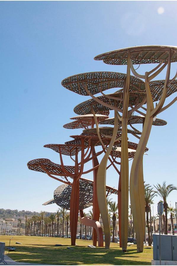 Super Apartamento En Playa De La Pineda Luaran gambar